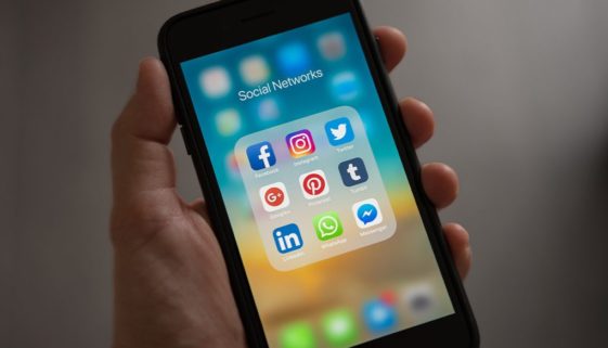 blu-social-media