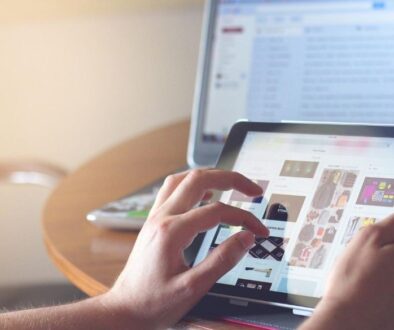 Small businesses need digital marketing for success on iPad.